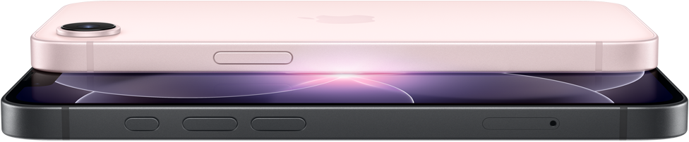 iPhone 17e, ภายนอกด้านข้างและด้านหลังในแนวนอน, สีชมพูอ่อน, iPhone 17e, ภายนอกด้านข้างและด้านหน้าในแนวนอน, สีดำ